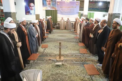 برگزاری همایش توانمندسازی ارکان مساجد کمال‌شهر