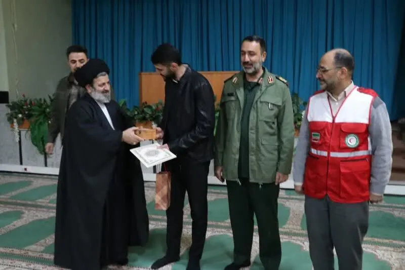 قهرمانان ورزشکار الگوی جوانان و مشوق آنان برای جذب به اخلاق ورزشی