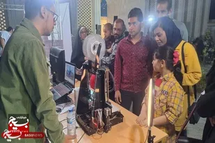 نمایشگاه علمی پژوهشی و جشن دانش آموز در مجتمع آموزشی پژوهشی دکتر عبدالله پور لارستان برگزار شد