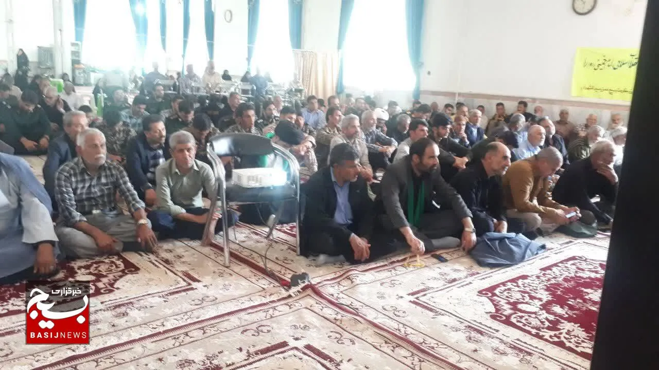 برپایی مراسم ویژه گرامیداشت سالروز ارتحال امام خمینی(ره) درشهرستان فیروزه + عکس
