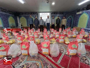 اجرای رزمایش کمک مومنانه باتوزیع بیش از۱۰۰بسته معیشتی درشوشتر