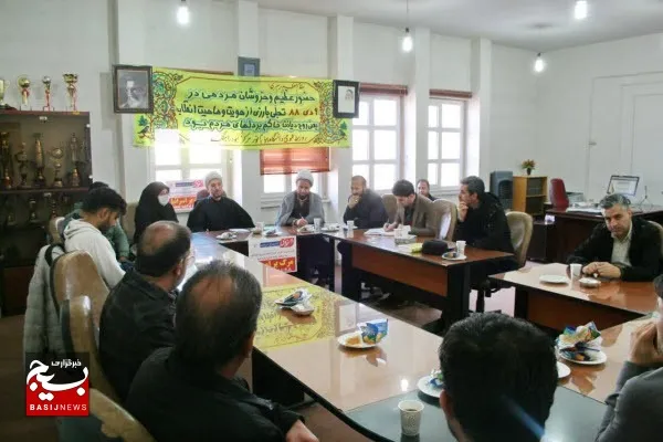 جهاد تبیین راهکار جلوگیری از بروز فتنه‌ها/ باید با جهاد تبیین نسل جوان امروز را آگاه کرد