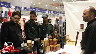 نمایشگاه و بازارچه اقتصاد مقاومتی قم به صورت رسمی آغاز به&zwnj;کار کرد