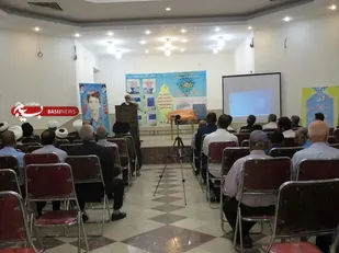کتاب درسنامه بصیرت سیاسی پیشکسوت سردار احمدی در برخوار اصفهان رونمایی شد.