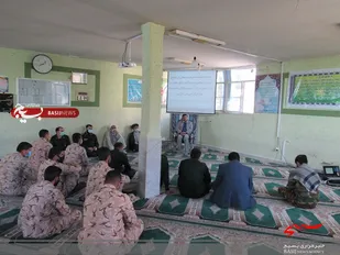 نشست بصیرتی پایوران و سربازان وظیفه&zwnj; ناحیه مقاومت بسیج سپاه چناران
