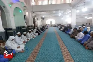 حضور مسئولان سپاه سلمان و سران طوایف در مراسم فاتحه شهید مولوی محمد انور ریگی