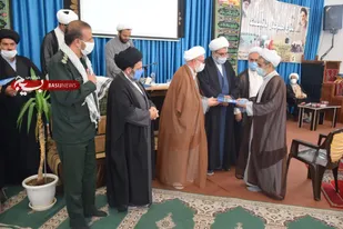 تجلیل از طلاب ایثارگر شهرستان شاهرود+ تصاویر