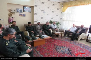 دیدار سردار نقدی با خانواده شهیدان &laquo;دیباج&raquo; در همدان