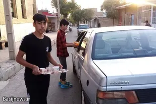 برپایی ایستگاه صلواتی توسط گروه جهادی زینبیون شهر برزول