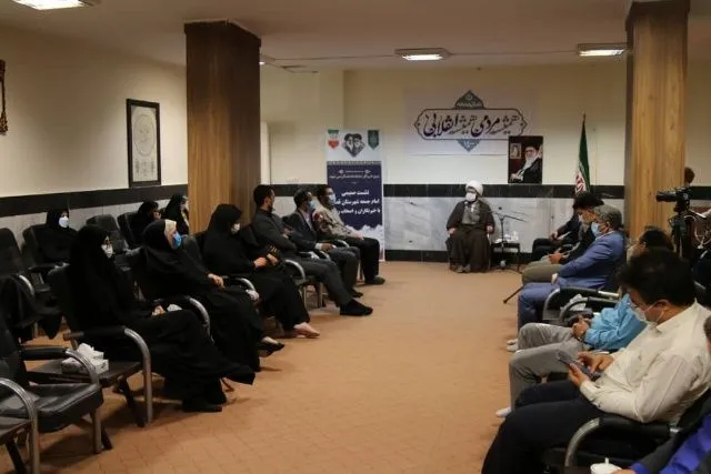 تصویری/ نشست صمیمی امام جمعه شهرقدس با اصحاب رسانه