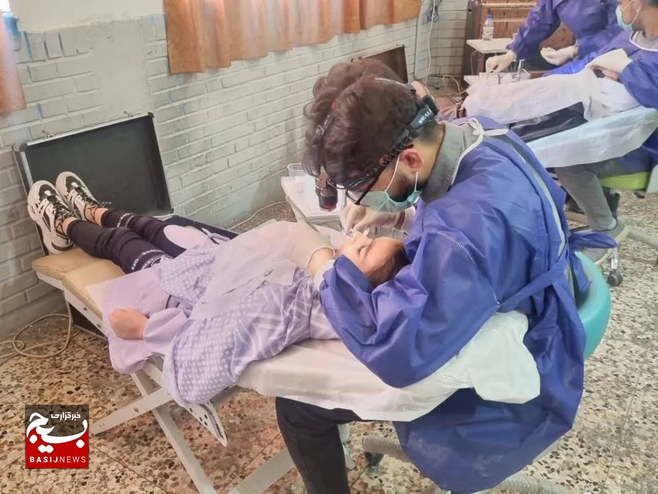 اردوی جهادی پزشکی در منطقه توس مشهد/۳۰۰ نفر از خدمات رایگان در طرح «نذر شفا» بهره‌مند شدند
