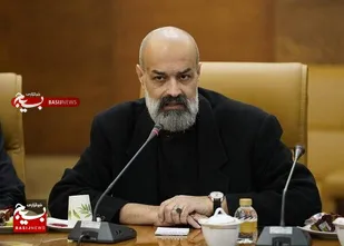 عضویت ۱۰ هزار شهروند قمی در کتابخانه مرکزی