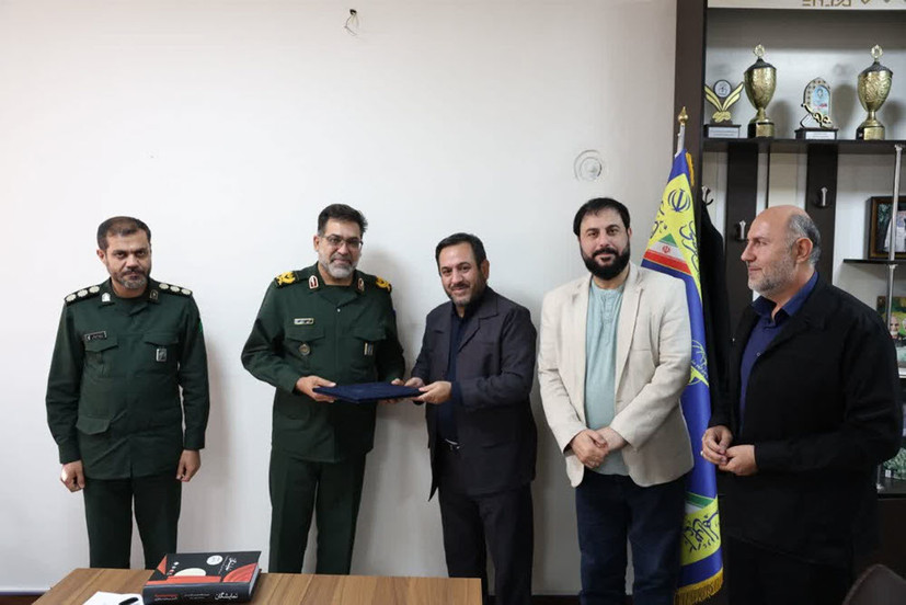 دیدار رئیس سازمان بسیج هنرمندان کشور با فرمانده سپاه انصارالحسین(ع) همدان
