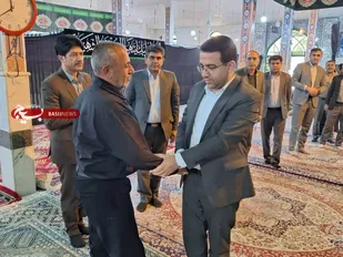 دیدار و عرض تسلیت مدیرکل امور مالیاتی کهگیلویه وبویراحمد به پدر شهید آراسته