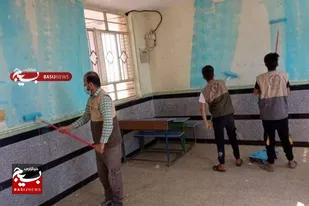 دانش&zwnj;آموزان بسیجی پای کار مرمت و زیباسازی مدارس