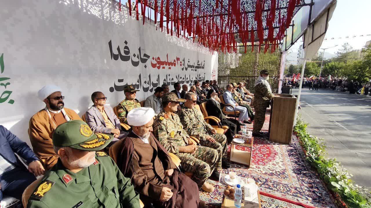 دشمن در همه میدانها برای شکست انقلاب ناکام مانده است/آمادگی جانفدایان، محاسبات دشمن برای حمله زمینی را برهم میزند/با اتحاد ملت و رهبری هوشمند، مسیر پیروزی ادامه مییابد دشمن در همه میدانها برای شکست انقلاب ناکام مانده است/آمادگی جانفدایان، محاسبات دشمن برای حمله زمینی را برهم میزند/با اتحاد ملت و رهبری هوشمند، مسیر پیروزی ادامه مییابد