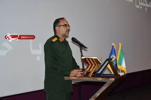 مشکلات جامعه، خط مقدم بسیج است